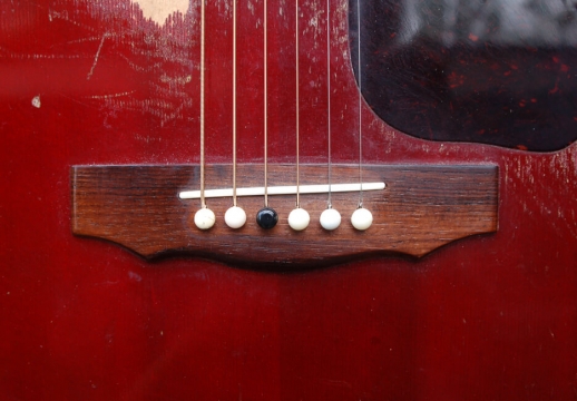 guitar4-935-web